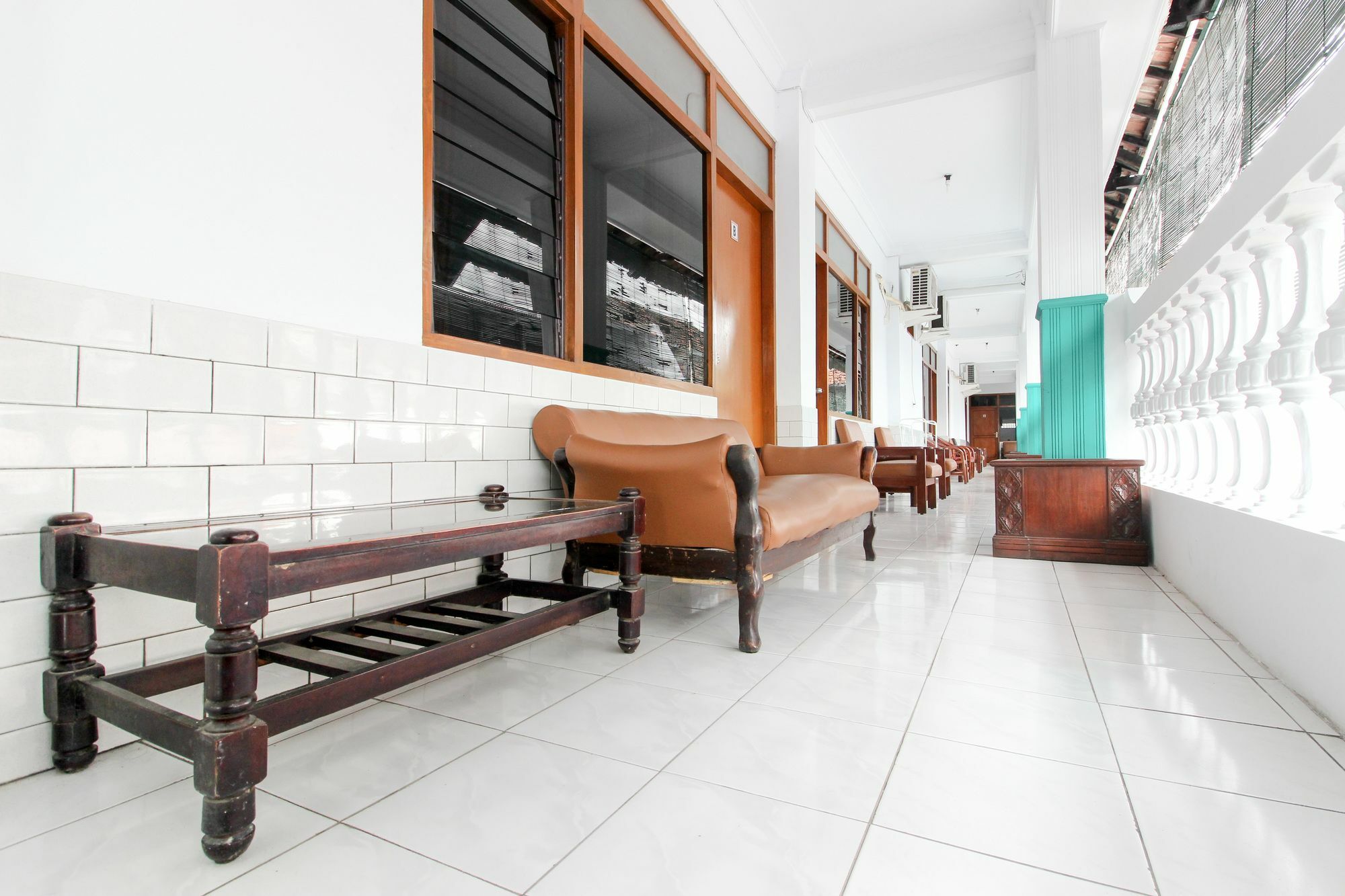 RedDoorz Plus near Alun Alun Selatan Yogyakarta Exterior foto